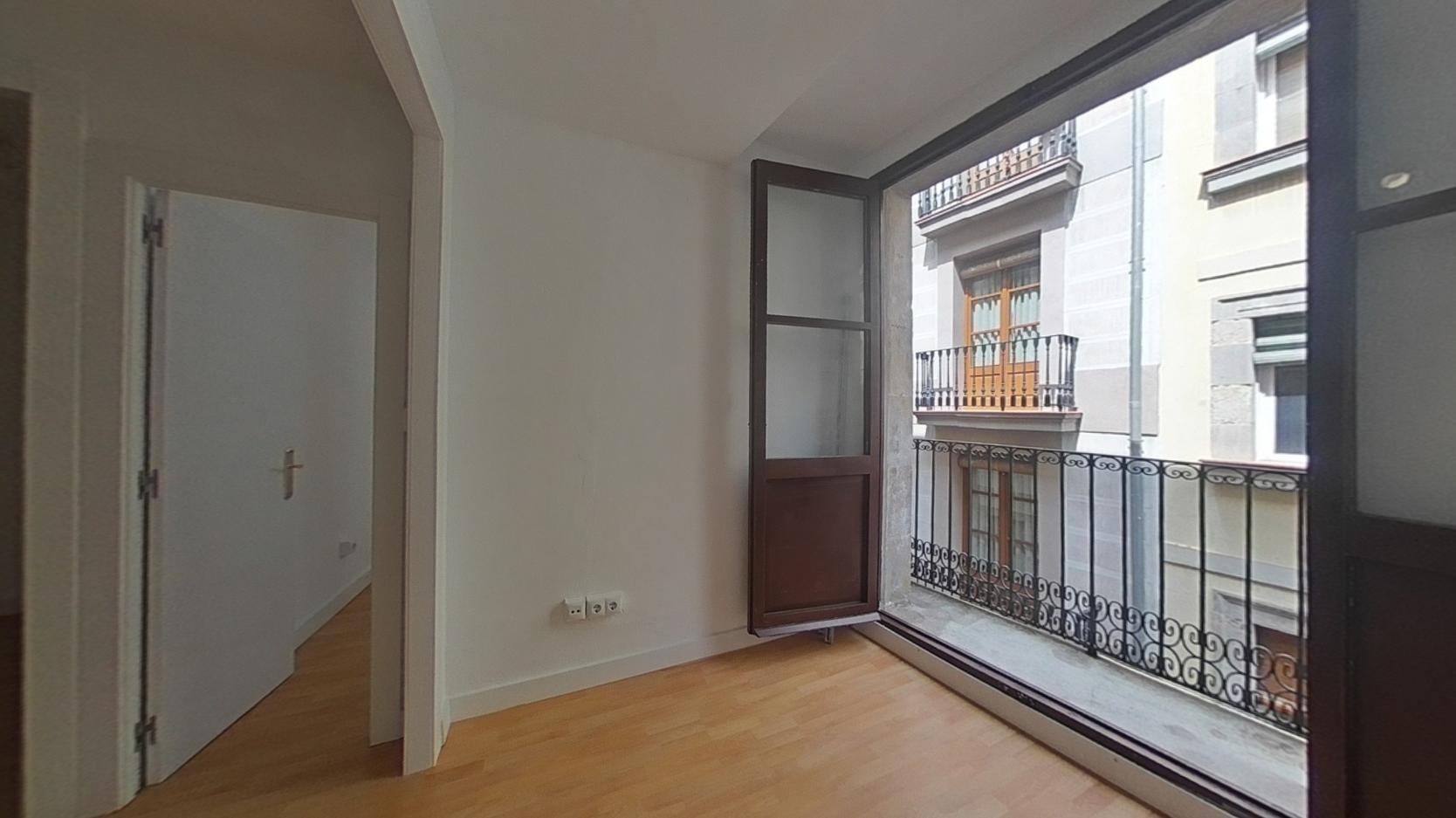 Piso en C/ Regomir, Barcelona