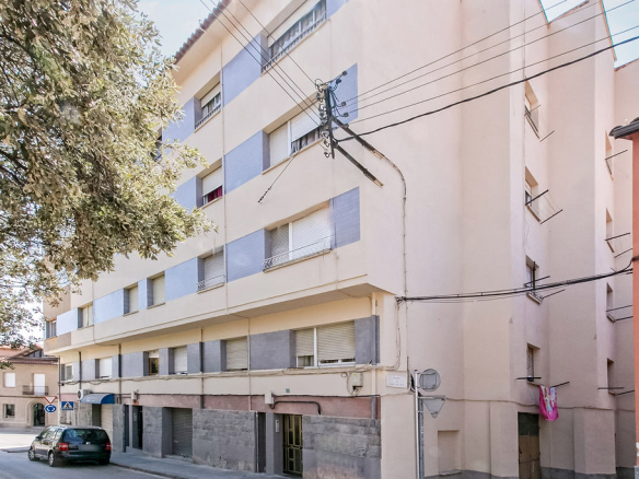 Vivienda en Av. Diputación, Manlleu (Barcelona)