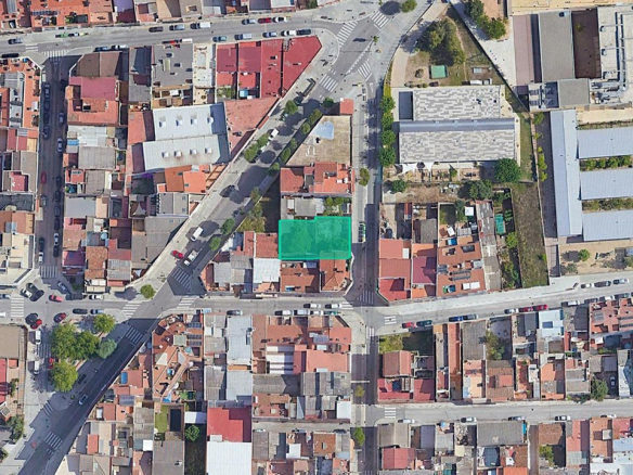 Suelo en C/ Cami Dels Monos – Terrassa –