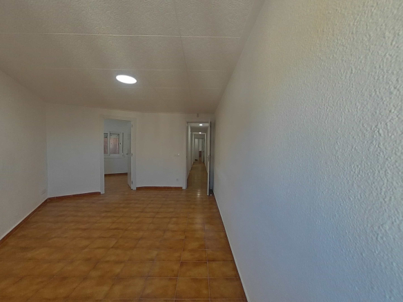 Piso en C/ Sant Jordi, Pineda de Mar (Barcelona)