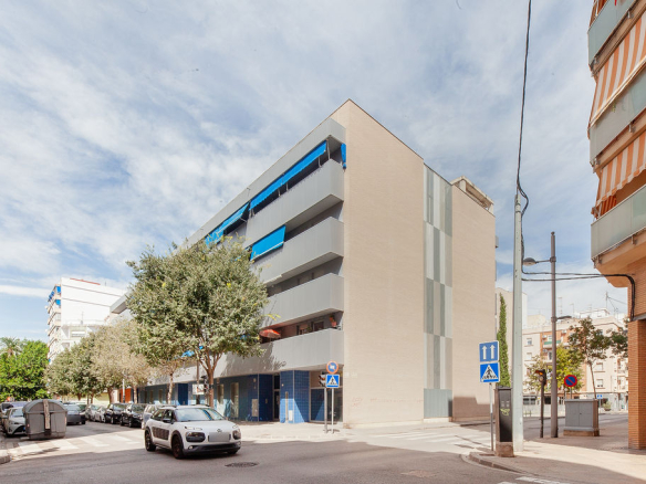 Vivienda en C/ Plus Ultra
