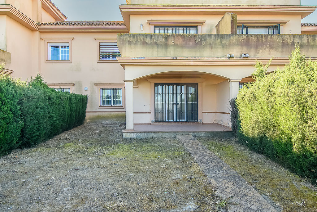 Vivienda con garajes en Res Albatros Golf – Sanlúcar de Barrameda – Cádiz