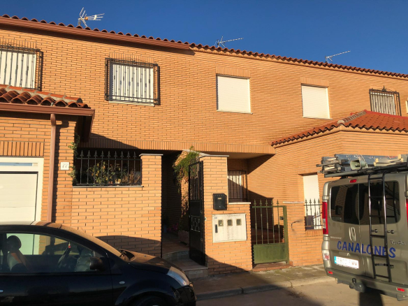 Vivienda en C/ Del Pozo – Yepes –