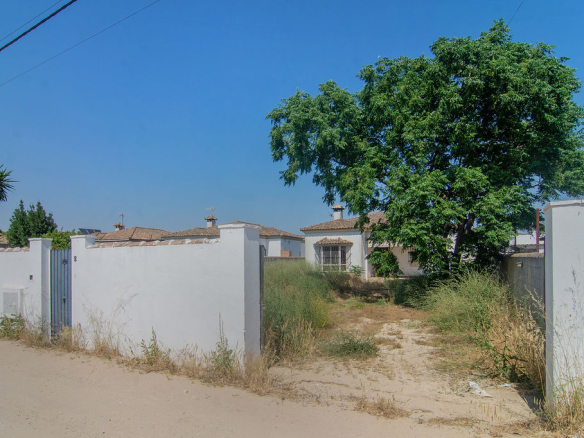 Chalet en Cm Puerto De Cotos – Chiclana de la Frontera – Cádiz