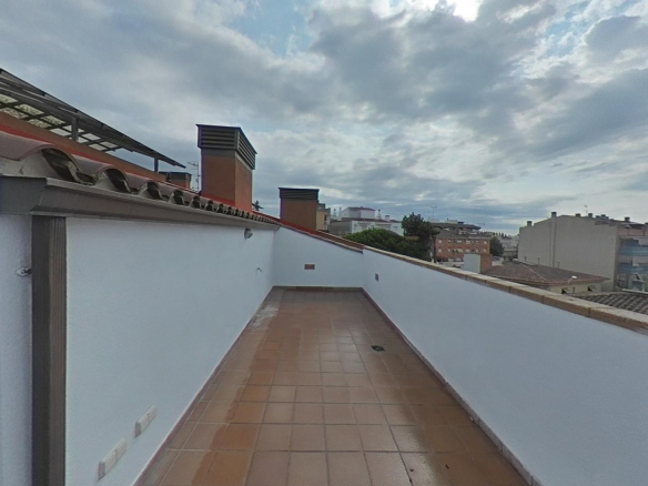 Viviendas y Garajes en C/ Gaudí, Tordera (Barcelona)