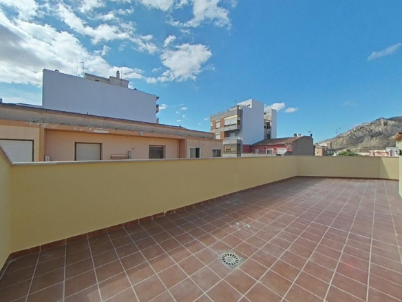 Viviendas en C/ Lolita Miralles Esteve – Elda