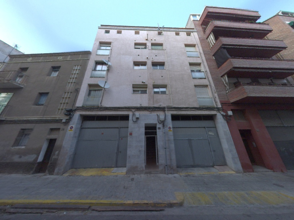 Locales en C/ Indivil I Mandoni – Lleida –