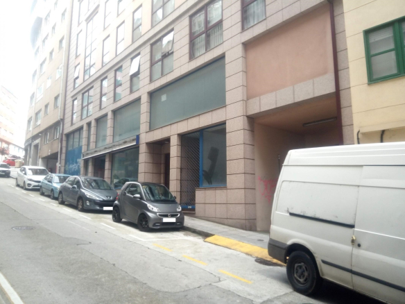 Local en C/ Castrillón – A Coruña –