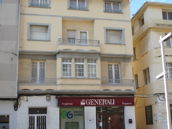 Edificio residencial en Av Arcadio Pardiñas