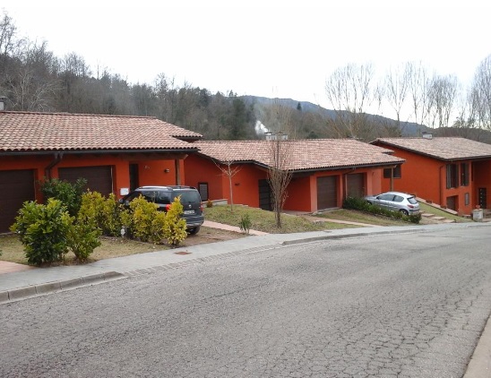 Casa adosada en construcción en Av del Montseny – Viladrau – Girona