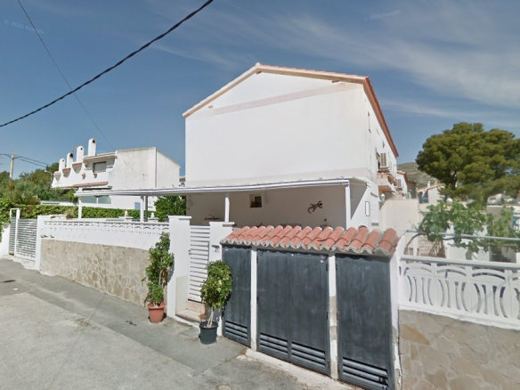 Vivienda adosada en C/ Deu del Ser nº 20