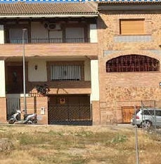 Casa adosada en Mengíbar – Jaén –