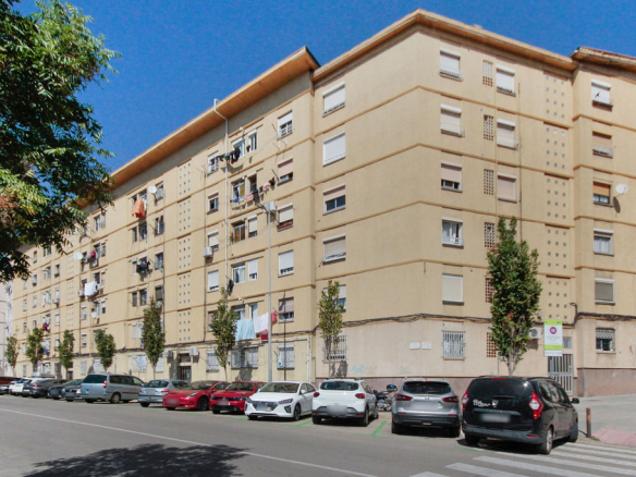 Piso en C/ Illes Canaries – El Hospitalet de Llobregat –