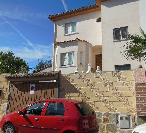 Vivienda en Villanueva de Perales (Madrid)