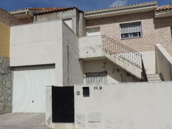 Chalet adosado Yeles