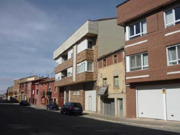 Viviendas, locales y trasteros en Santo Domingo de la Calzada, La Rioja