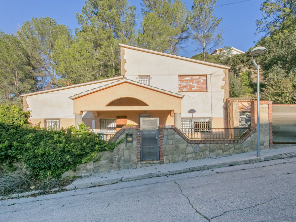 Vivienda en C/ 11, El Pont de Vilomara i Rocafort (Barcelona)