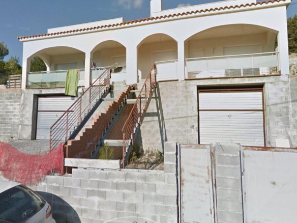 Vivienda en construcción en Av Andalusia, Canyelles (Barcelona)