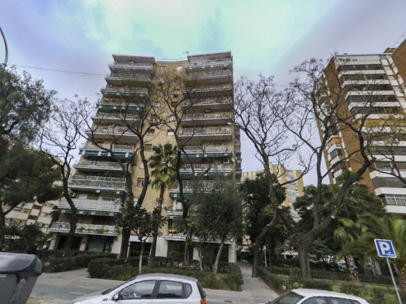Trastero en Av. Eduardo Dato, Sevilla
