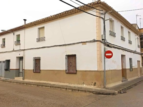 Chalet adosado Tomelloso
