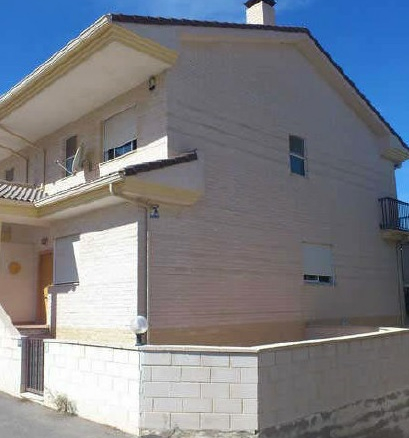 Chalet adosado Petrer