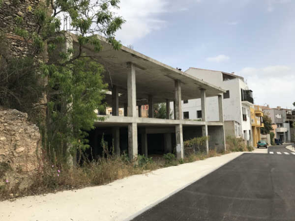 Casa unifamiliar en construción en Plaza Catalunya