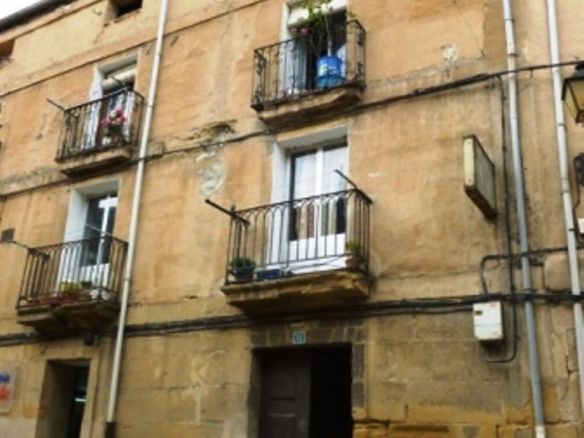 Pisos en  C/ Llinares Rivas, Haro (La Rioja)