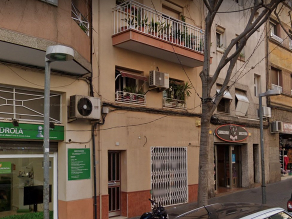 Local en Hospitalet de LLobregat