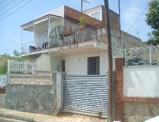 Chalet adosado Creixell