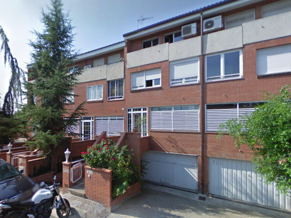 Piso en Pj Once de Setembre – Lleida –