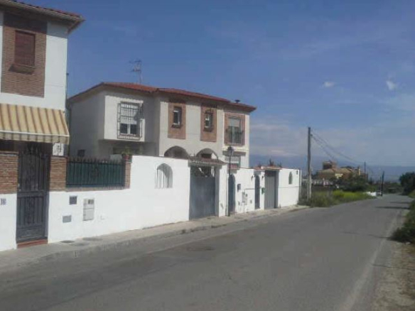 Chalet adosado Albolote