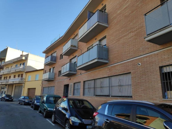 Garajes en C/ Aries – Figueres – Girona
