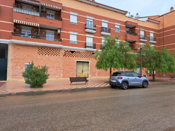 Local garaje en Av de la ilustración, La Carolina (Jaén)