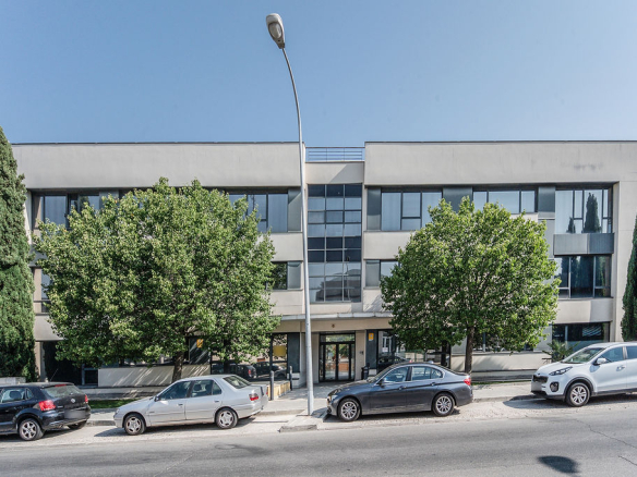 Oficina en C/ Carpinteros, Villaviciosa de Odón (Madrid)