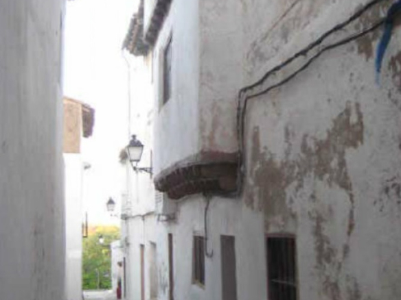 Vivienda en C/ Cortina, Requena (Valencia)