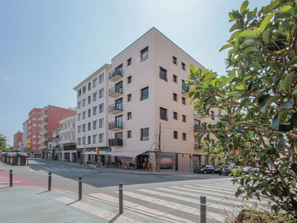 Pisos en Ps. dels Almogavers – Sabadell – Barcelona