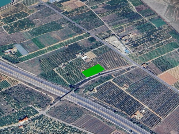 Suelo rústico en C/ El Pla de Gorra, Pol 7 – Llaurí – Valencia