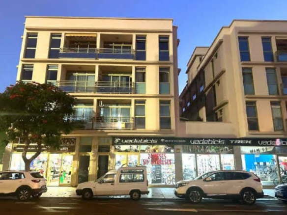 Local en C/ Enrique Mederos, Los Llanos de Aridane (Santa Cruz de Tenerife)