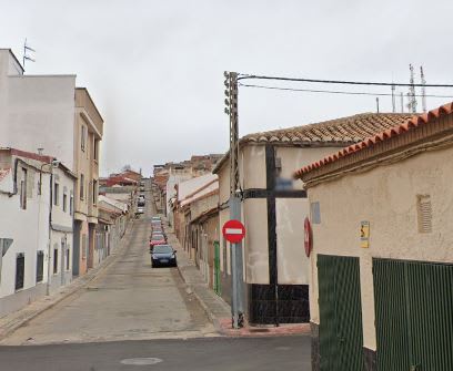 Chalet adosado Puertollano
