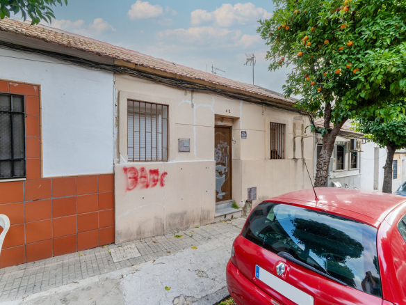 Vivienda en C/ Motamid, Córdoba
