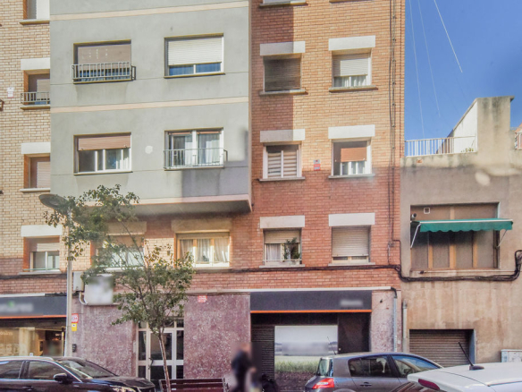 Piso en C/ Francesc Mestres