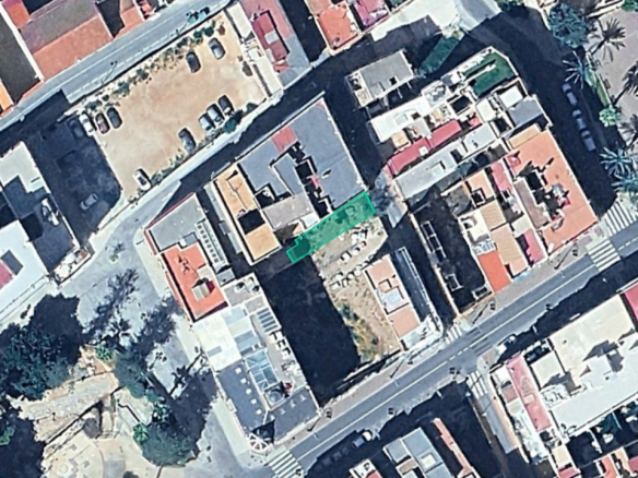 Suelo urbano en C/ La Gloria