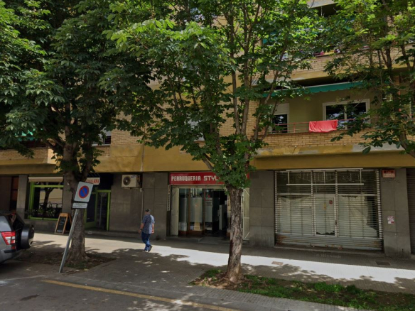Local situado en Olot