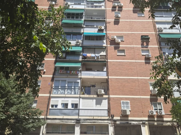 Piso en Pz Verín – Madrid –