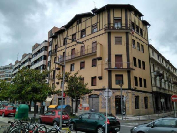 Local en C/ Sierra de Aralar, Donostia-San Sebastián (Guipúzcoa)