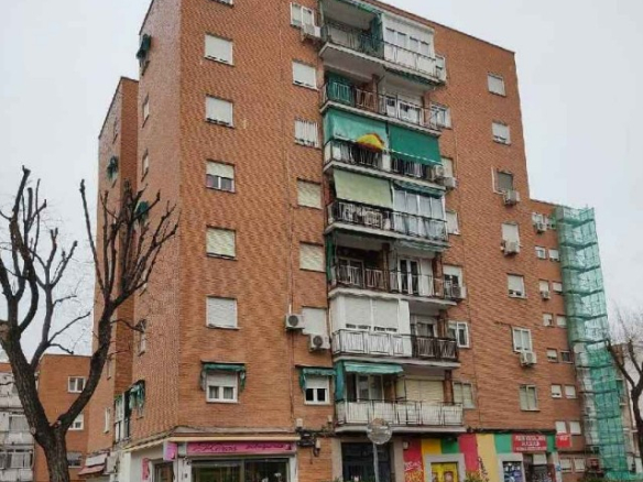 Local en C/ Las Palmas – Móstoles – Madrid