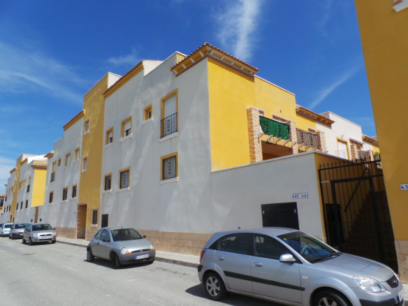 Piso en C/ Molino – Catral – Alicante