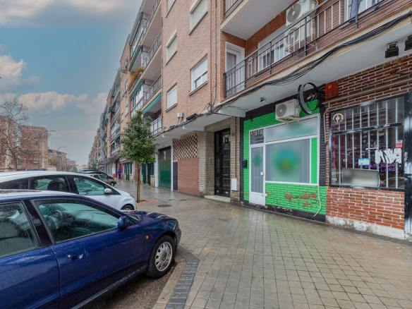 Local en C/ Villaamil, Móstoles (Madrid)