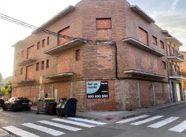 Local, garajes y trasteros en C/ Mestra Carme Baldello, Sant Vicenç de Castellet (Barcelona)