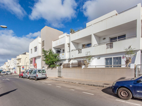 Pisos en C/ Vicente Guerra – Arrecife – Las Palmas